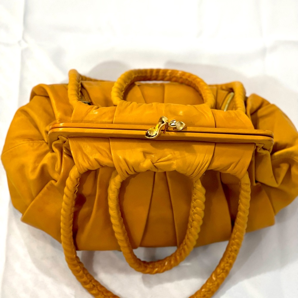 Authentic! Rare Large Christian Louboutin butterscotch lamb skin w dust bag - Picture 4 of 10